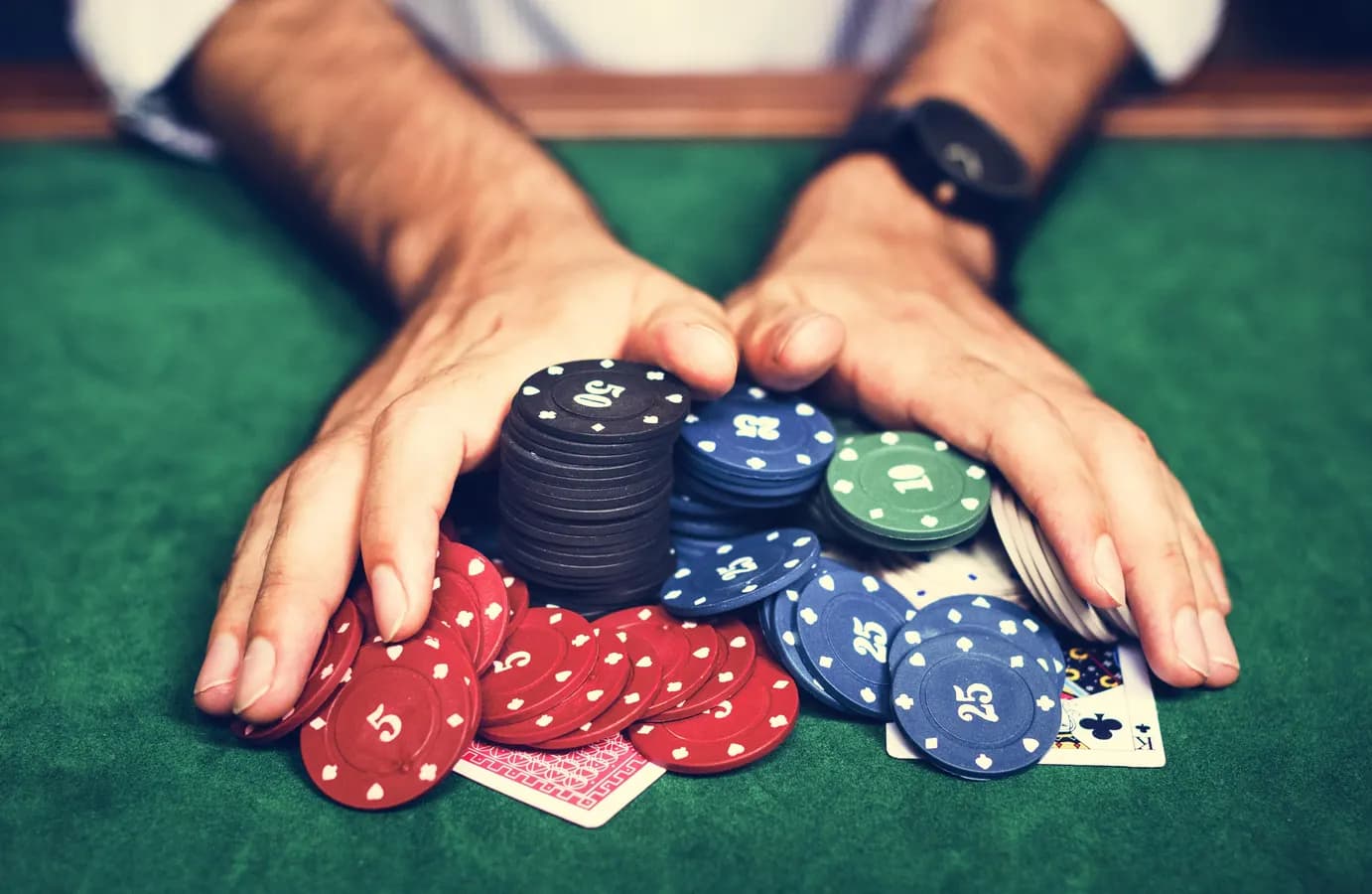 Peran RNG (Generator Angka Acak) dalam Mesin Slot: Memastikan Keadilan dan Keacakan